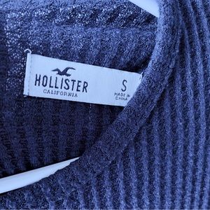 Hollister Navy Blue Crop Sweater. Size S.